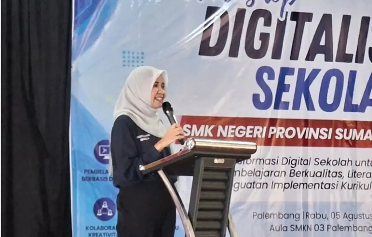Kepala Dinas Pendidikan Provinsi Sumatra Selatan, Bapak Mondyaboni, S.E., S.Kom., M.Si., M.Pd.FG : viralsumsel.com