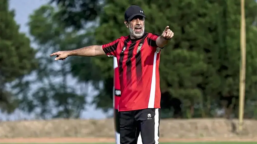 Oscar Bruzon Pilih Realistis, Bhayangkara Presisi Lampung FC Kejar Papan Atas Super League 2026/27