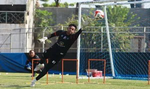 Madura United Datangkan Kiper Muda Aceh Aria Devangga untuk Super League 2026/27