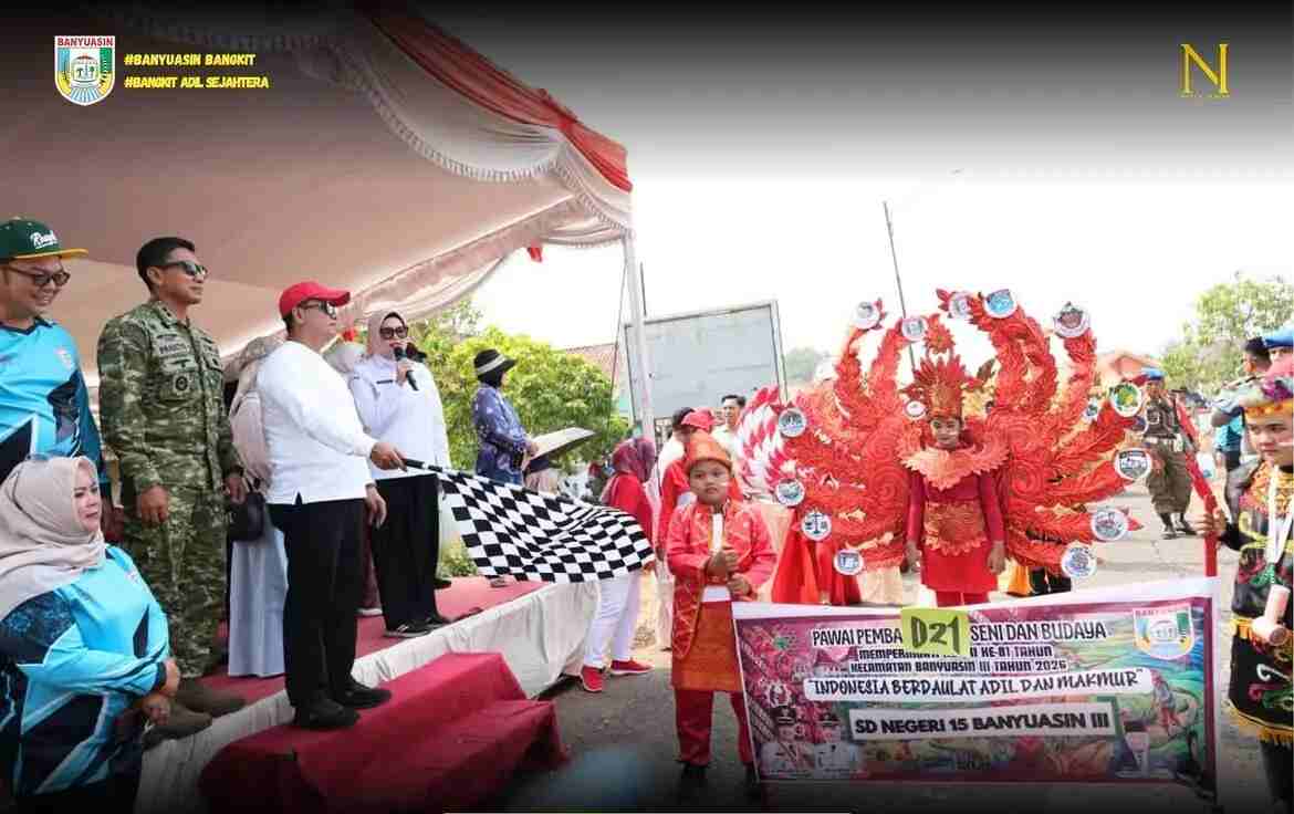 Pawai Karnaval HUT ke-81 RI di Banyuasin Meriah, Netta Indian Apresiasi Semangat Gotong Royong Warga