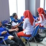 Dewi Sastrani Tinjau Donor Darah di Damkar Palembang, Ajak Warga Rutin Berdonor