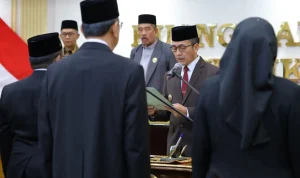 Ratu Dewa Lantik Pengurus Baznas Palembang, Ingatkan Amanah Besar Kelola Zakat Umat