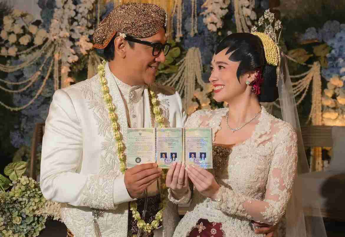 Terjawab! Andre Taulany dan Amanda Rigby Akhirnya Resmi Menikah