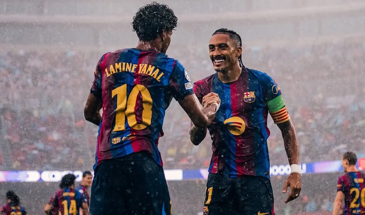 Barcelona Pesta Gol 5-1 atas Feyenoord, Raphinha dan Yamal Jadi Sorotan