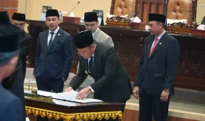 Herman-Deru-DPRD-Sumsel-APBD Herman Deru Tegaskan Perubahan APBD Sumsel 2026 Tetap Berorientasi pada Kepentingan Masyarakat