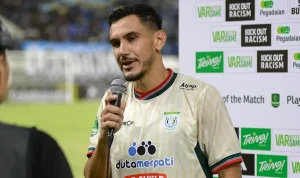 Juninho-Cabral-Cerita-Tentang-Sulitnya-Menang-Lawan-Persiba Juninho Cabral Jadi Pahlawan Persela, Gol Menit 89 Bungkam Persiba Balikpapan