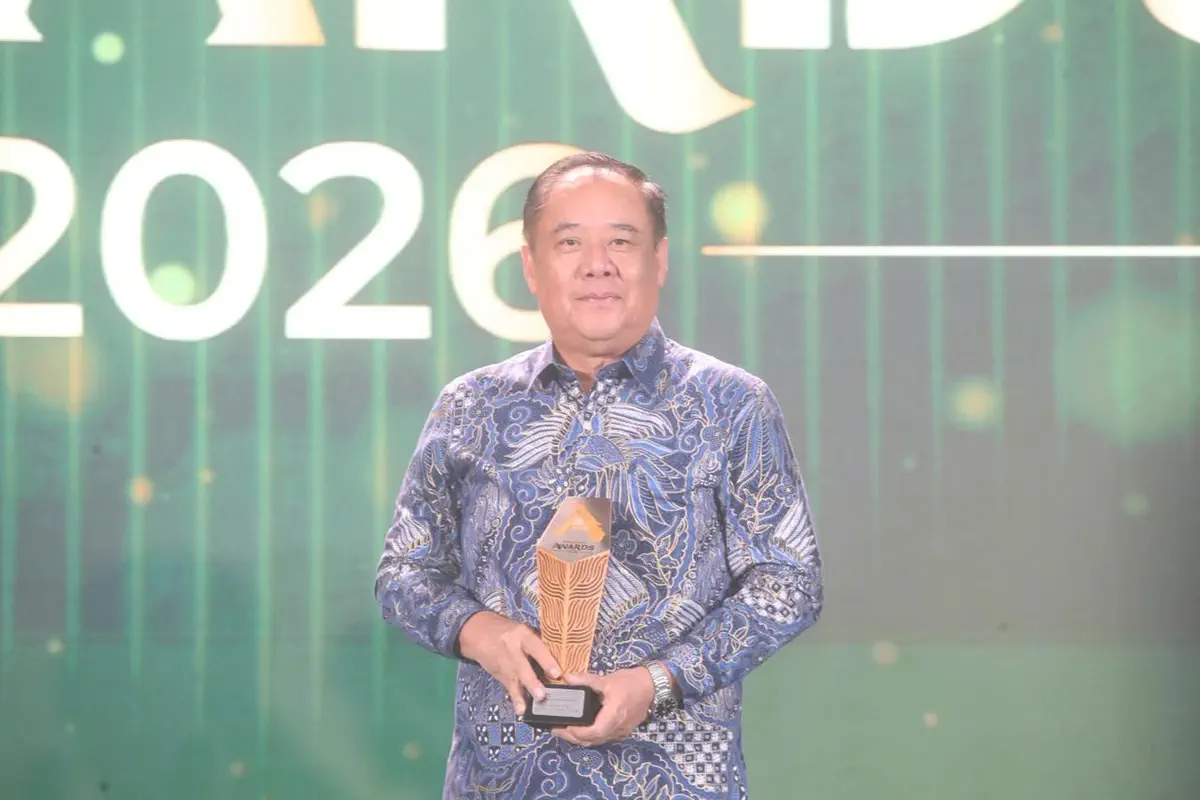 Cik Ujang Terima Detik Sumatera Awards 2026, Program 100 Ribu Sultan Muda Raih Penghargaan