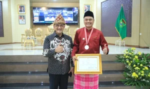 Tony Kurniawan Raih Predikat Peserta Terbaik PKN Tingkat II Angkatan V