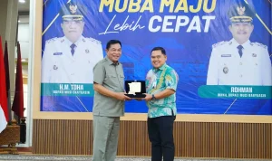 BSI Tawarkan Digitalisasi Keuangan Pemkab Muba, Bupati Toha Dorong Kolaborasi Beri Dampak Nyata BSI Tawarkan Digitalisasi Keuangan Pemkab Muba, Bupati Toha Dorong Kolaborasi Beri Dampak Nyata