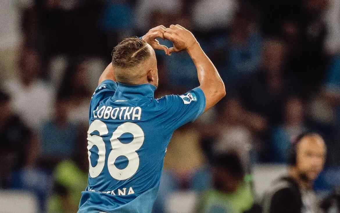 Sempat Gol Dianulir VAR, Napoli Akhirnya Kalahkan Bologna 1-0