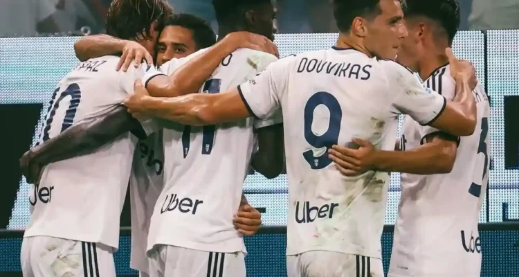 Como Puncaki Klasemen Liga Italia Usai Hajar Genoa 4-1