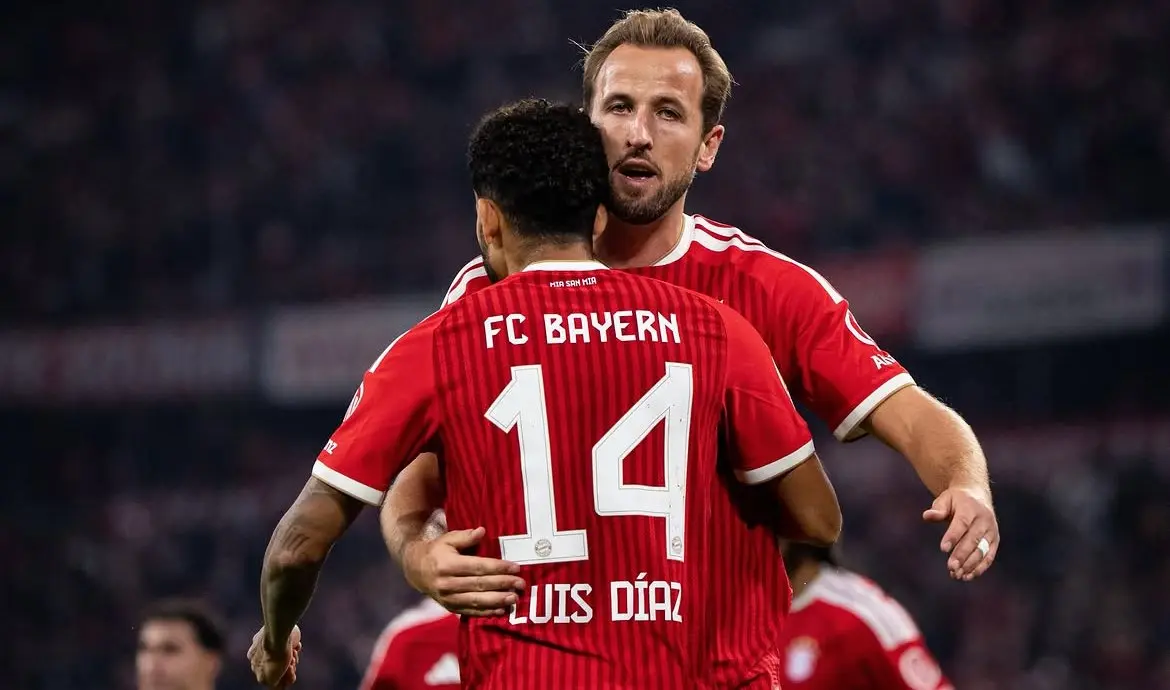 Luis Diaz Cetak Hattrick, Bayern Muenchen Bantai RB Leipzig 6-1 dan Rebut Puncak Bundesliga