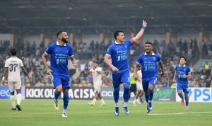 Sempat Tertinggal Penalti, PSPS Comeback dan Kokoh di Puncak Grup A