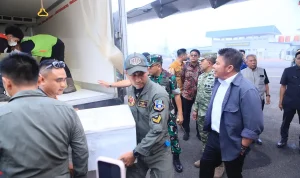 Herman Deru Pastikan Operasi Dry Ice Berlanjut, Hampir 4 Ton Telah Ditebar untuk Tekan Kabut Asap Sumsel
