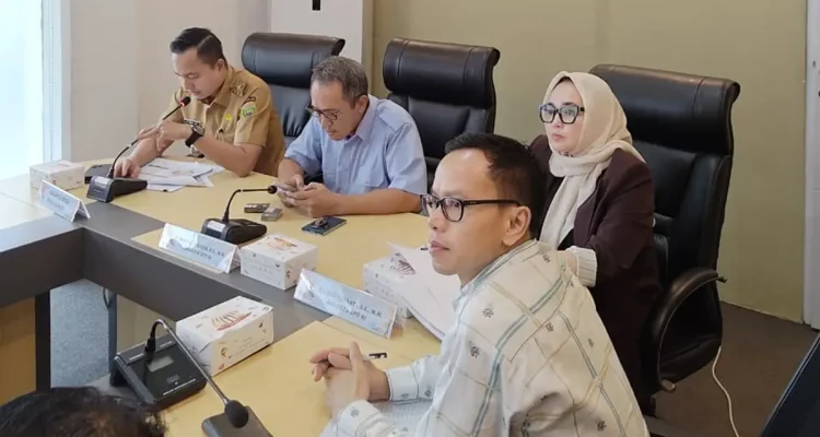 Reses ke BPBD Sumsel, Anggota DPD RI Hj Eva Susanti Dorong Penguatan Regulasi dan Sinergi Penanganan Karhutla