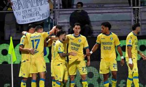 Drama Enam Gol! Frosinone Taklukkan Sassuolo 4-2, Antonio Raimondo Cetak Hattrick