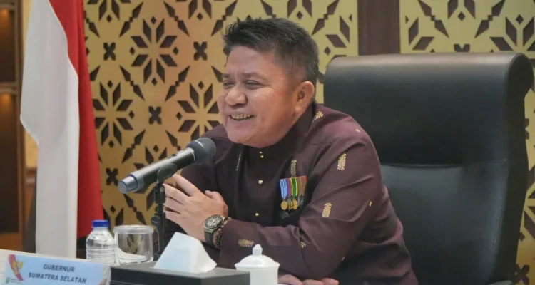 Herman Deru Sebut Jarak Pandang di Sumsel Membaik, Penerbangan Kembali Normal Usai Karhutla