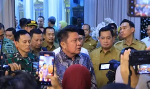 Herman Deru menyebut Sumsel akan menjadi lokasi uji coba teknologi pengurai asap berbasis dry ice untuk membantu penanganan dampak karhutla. Herman Deru menyebut Sumsel akan menjadi lokasi uji coba teknologi pengurai asap berbasis dry ice untuk membantu penanganan dampak karhutla.