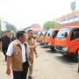 Herman Deru meninjau gudang BPBD Sumsel untuk memastikan kesiapan bantuan Presiden, logistik, dan peralatan penanganan karhutla serta dampak kabut asap.