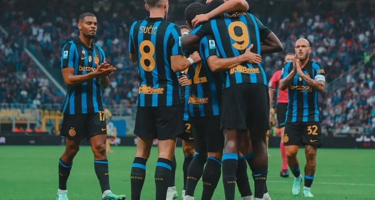 Inter Milan Hajar Parma 3-0, Nerazzurri Rebut Puncak Klasemen Liga Italia