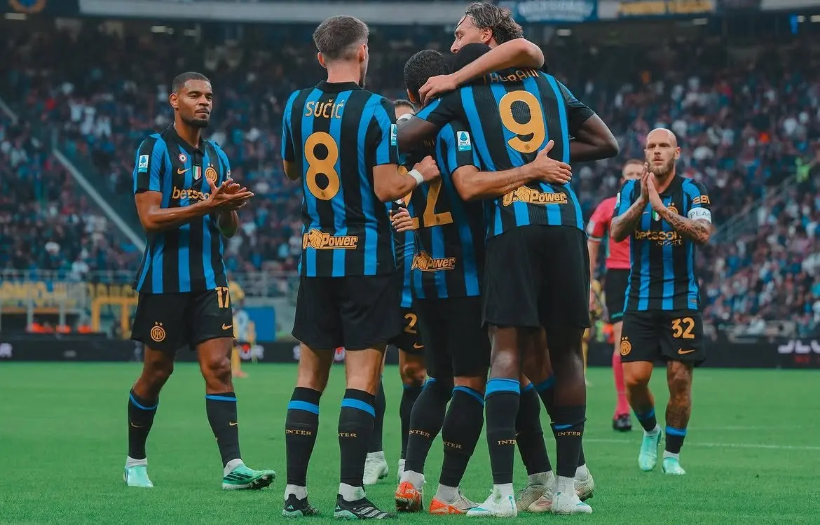 Inter Milan Hajar Parma 3-0, Nerazzurri Rebut Puncak Klasemen Liga Italia