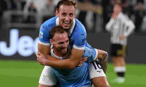 Juventus-vs-Lazio-SerieA-Liga-Italia(1) Lazio Hancurkan Juventus 3-0 di Allianz Stadium, Biancocelesti Bawa Pulang Tiga Poin