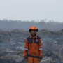 Aksi Heroik Irwan Sandi, Sejak Juni Berjibaku Padamkan Karhutla di OKI