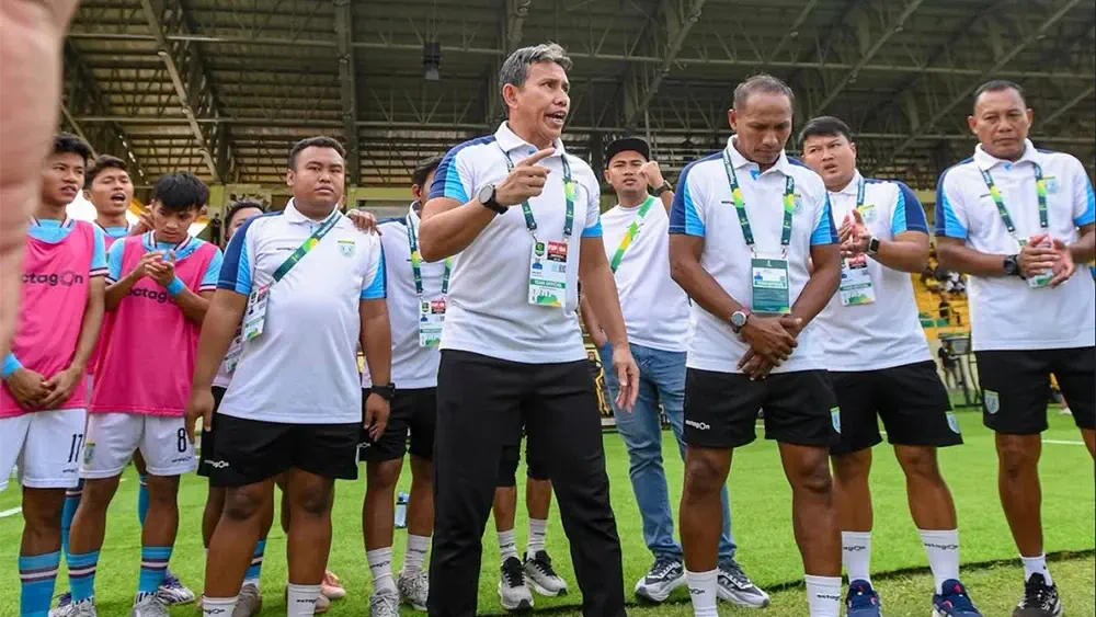 Persela Hadapi Dua Klub Super League, Bima Sakti Siapkan Strategi Rotasi Pemain