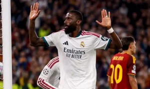 Real-Madrid-vs-AS-Roma-Liga-Champions Real Madrid Comeback Dramatis, Taklukkan AS Roma 4-3 Setelah Tertinggal Dua Gol