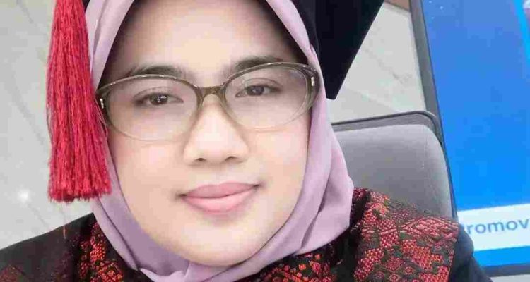 Prof. Dr. Hj. Uswatun Hasanah, M.Ag Dirda LPK Sakinah Kota Palembang,  Guru Besar Ilmu Hadis UIN Raden Fatah Palembang